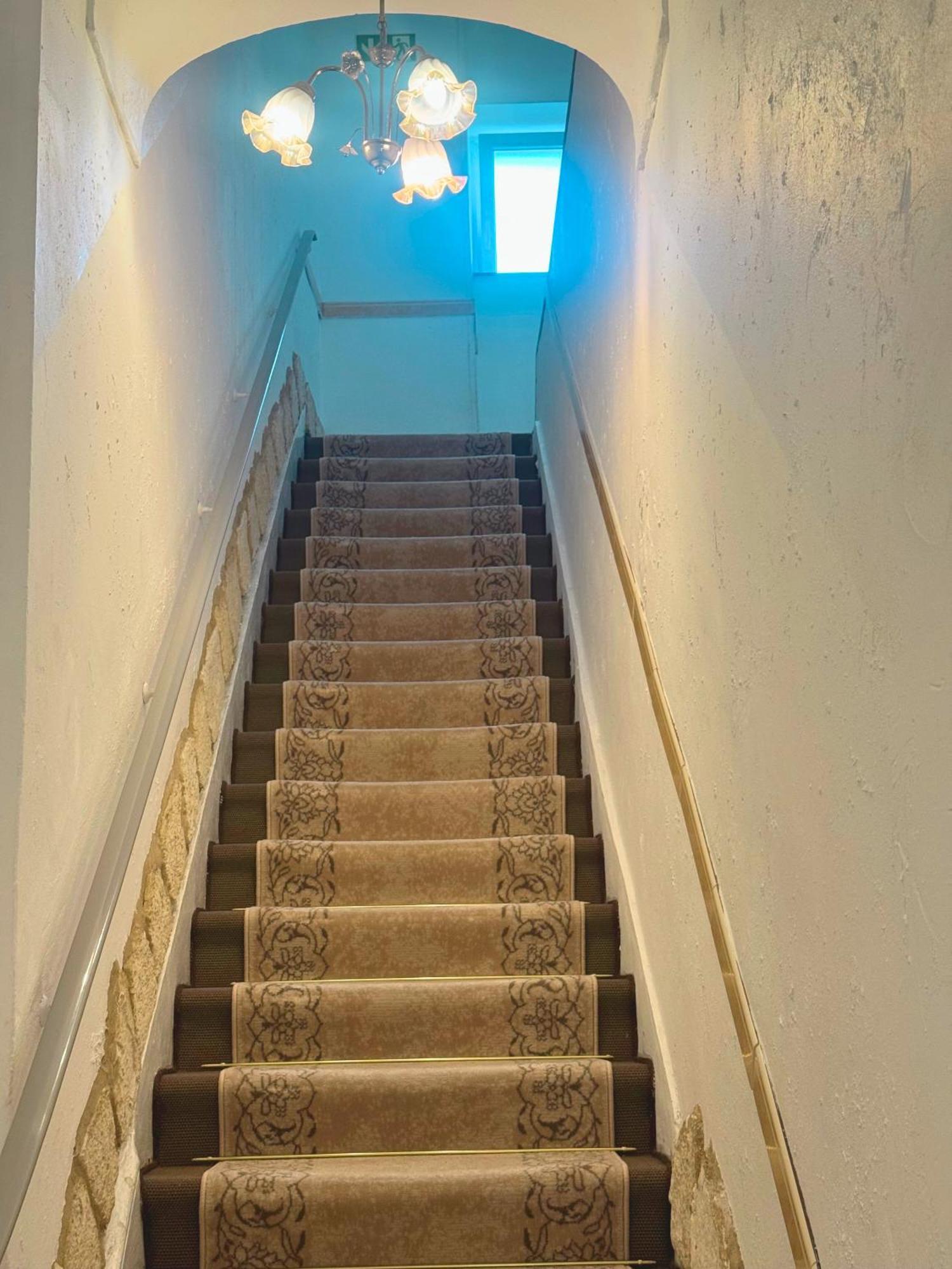 Hostel Heinzelmaennchen Keulen Buitenkant foto