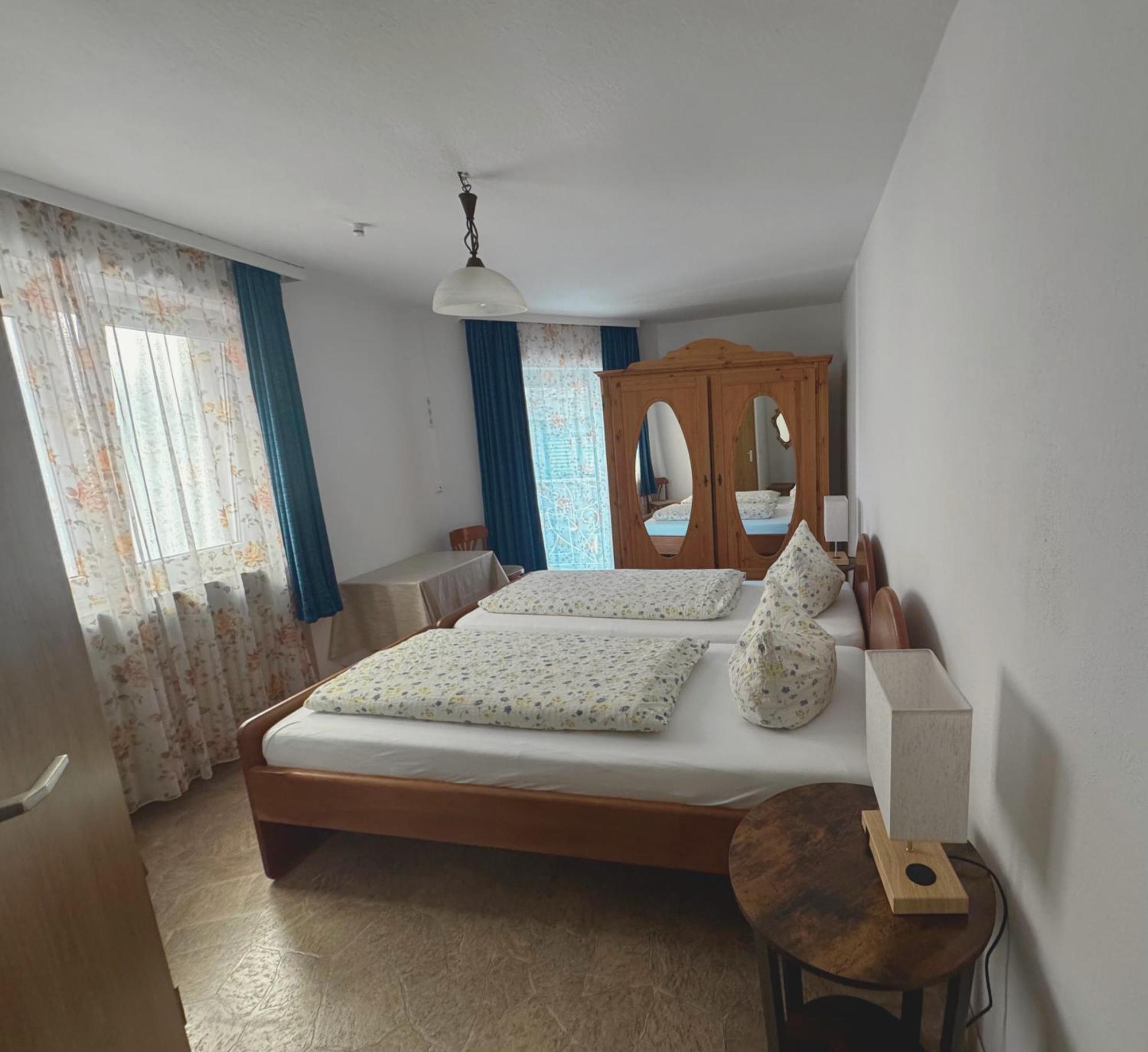 Hostel Heinzelmaennchen Keulen Buitenkant foto